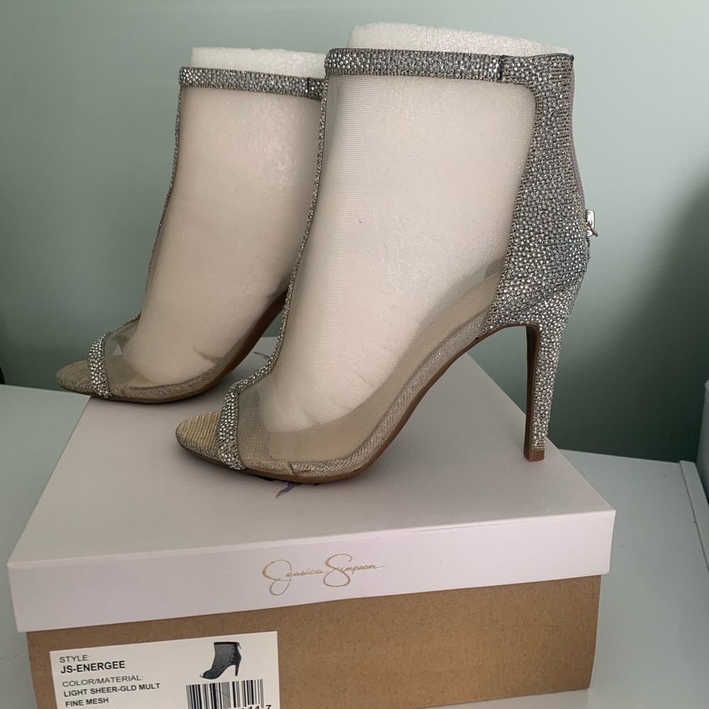 Jessica Simpson Silver Glamorous Heels